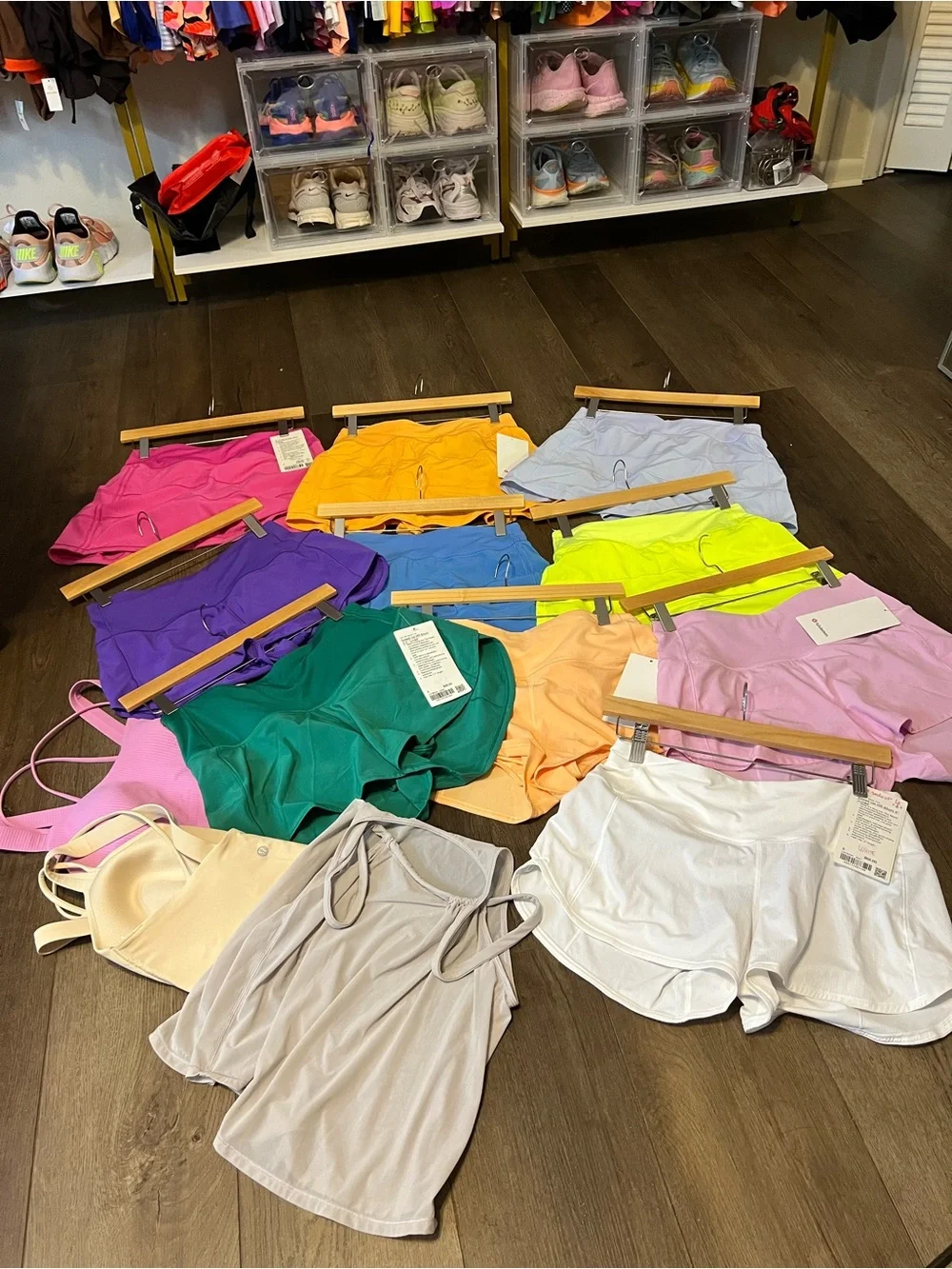 Lululemon Speed UP HR 2.5” size 6 VITAPINK COLOR - Picture 7 of 8